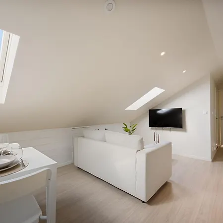 Mountain Views - Sun Terrace - Close To Facilities *